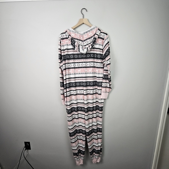 Torrid Fleece Full Length Lounge Onesie Pink Fair Isle 00/0 - Picture 13 of 13